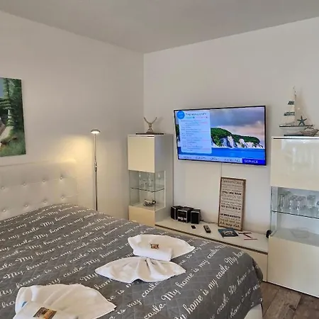 Residenz Seeblick, Mit Balkon Und Seitlichem Ostseeblick Apartment Sellin (Rugen)